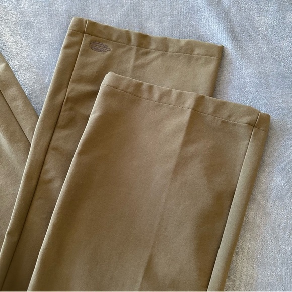 Exofficio Women's Boot Cut Pants - Olive - Picture 11 of 11